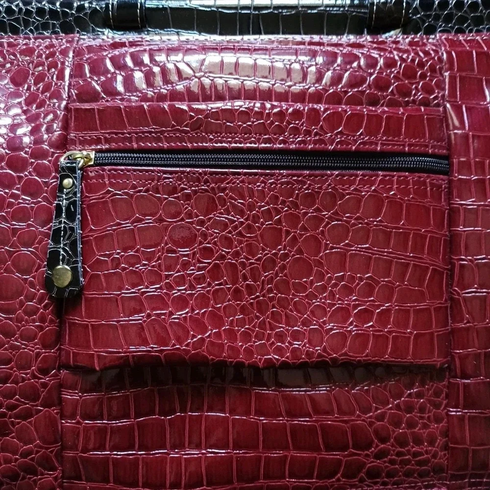 Samantha Brown Burgundy Black Croco Embossed Satchel Travel Bag Shoe Compartment